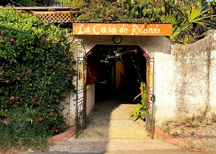 Casita Rolando